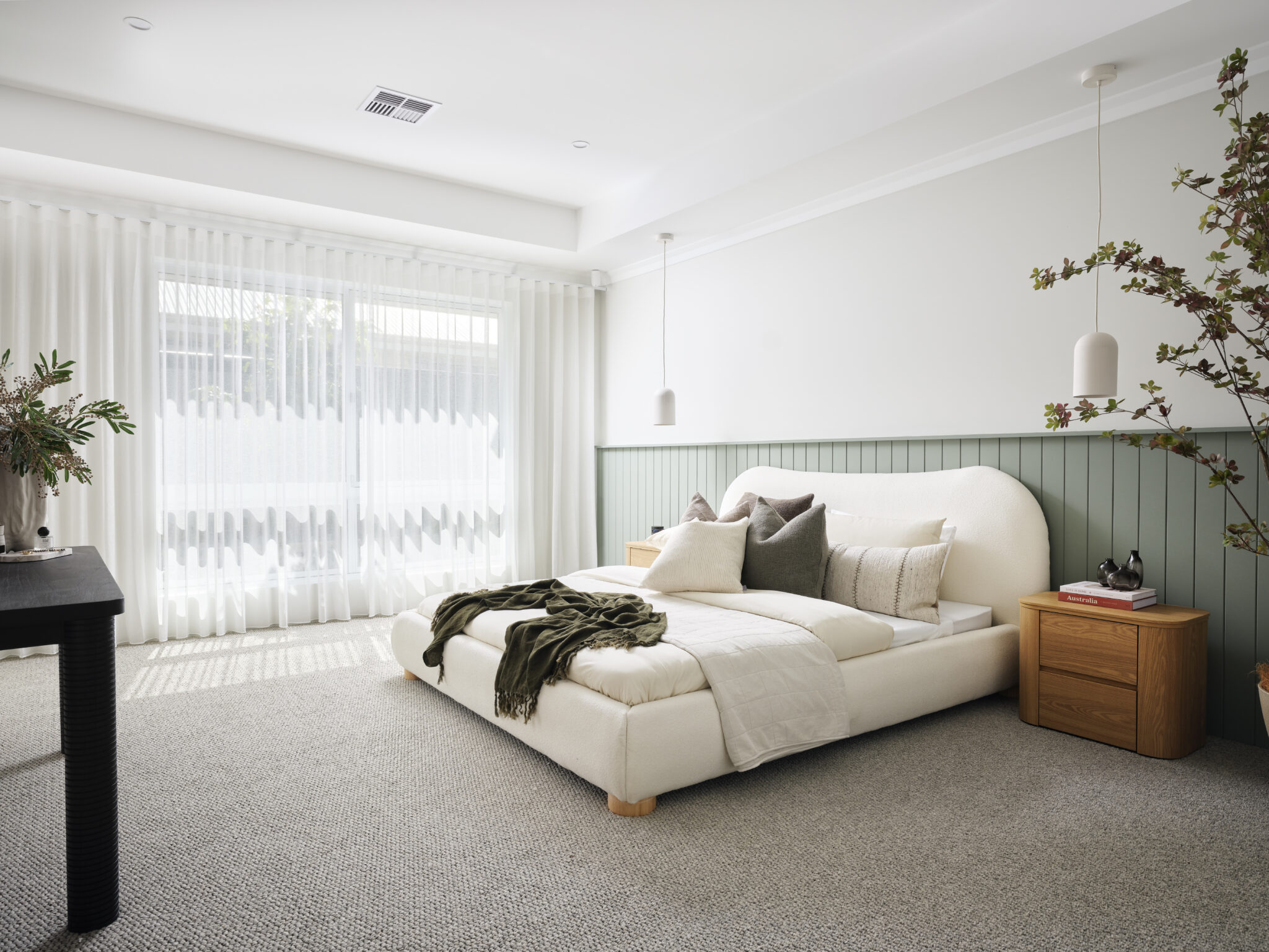Lot 2068 Elevator St, BRABHAM