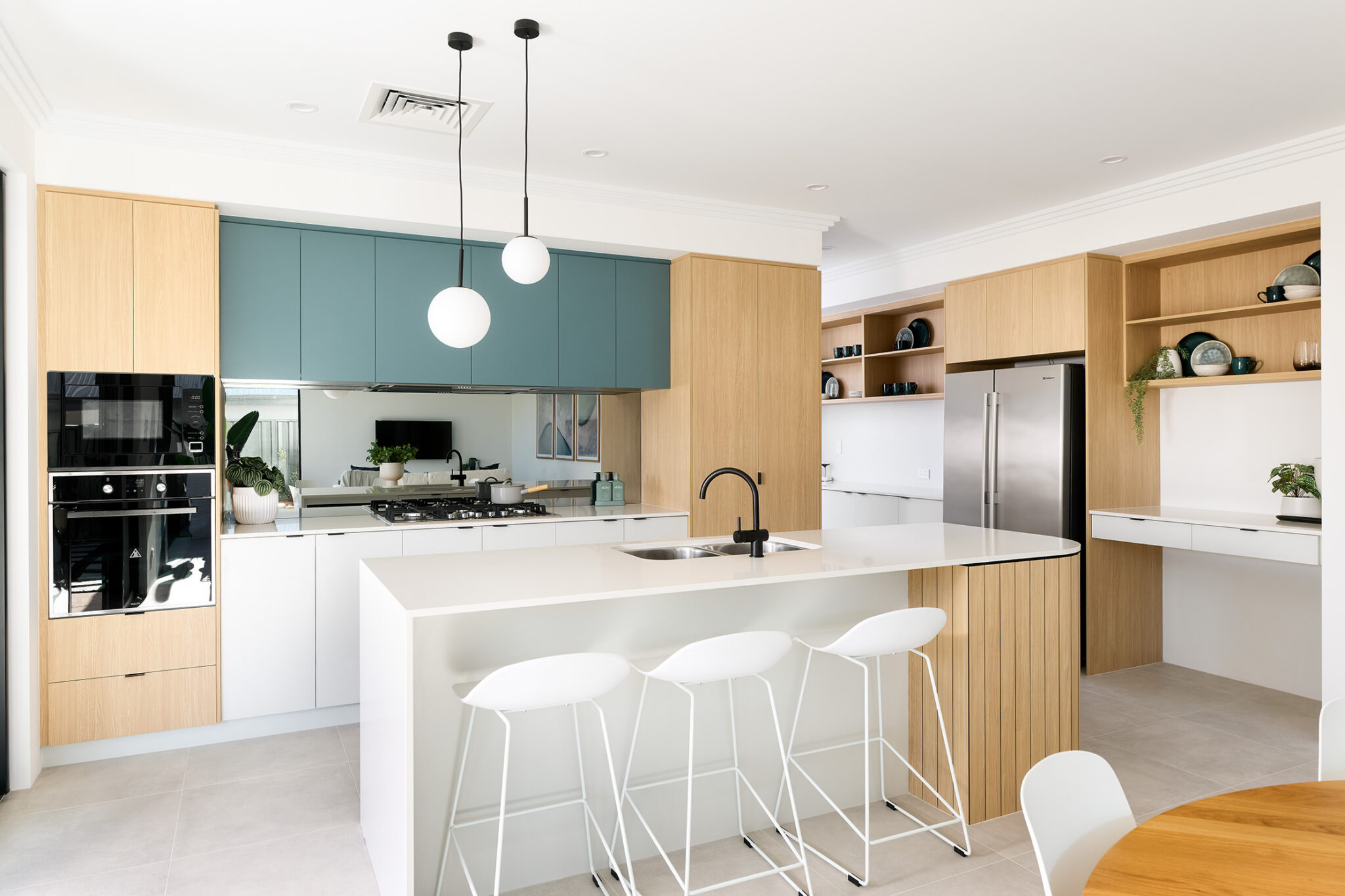 2a Fulton Close, WILLETTON