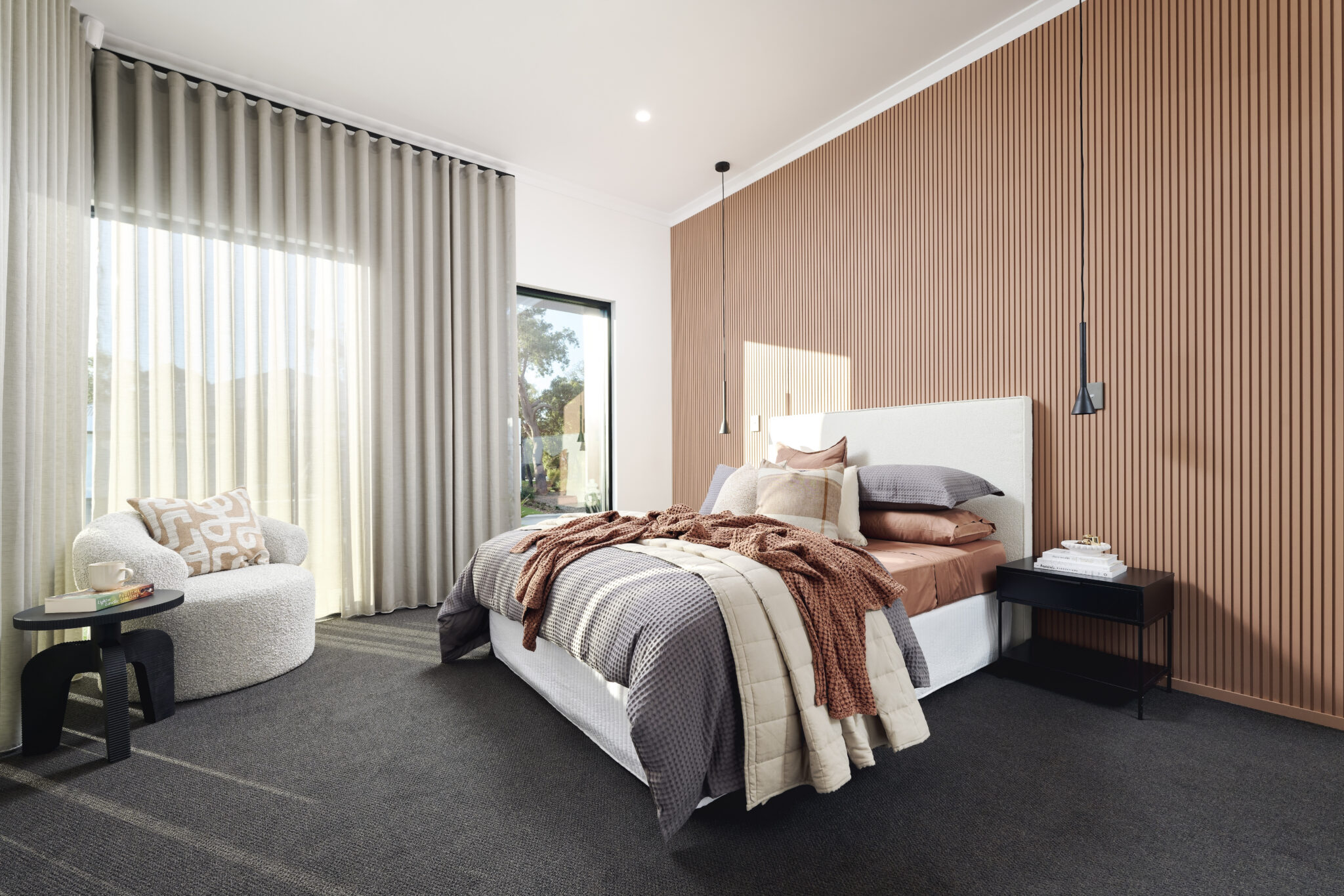 1484 Ocean Parade, MADORA BAY