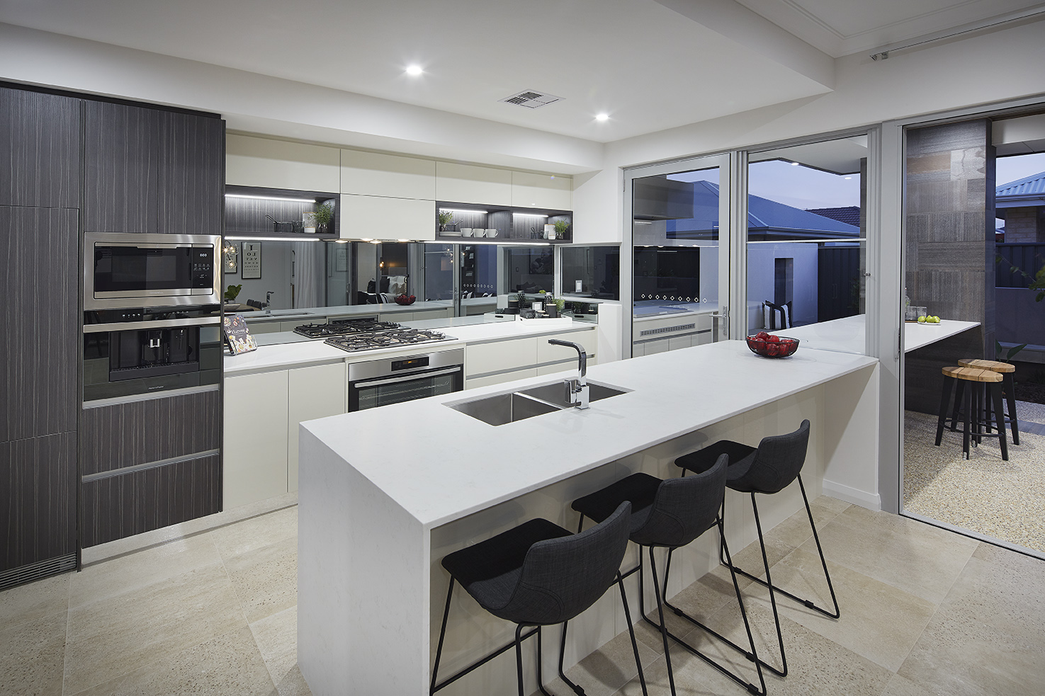 Lot 557 Highgrove Street, LAKELANDS