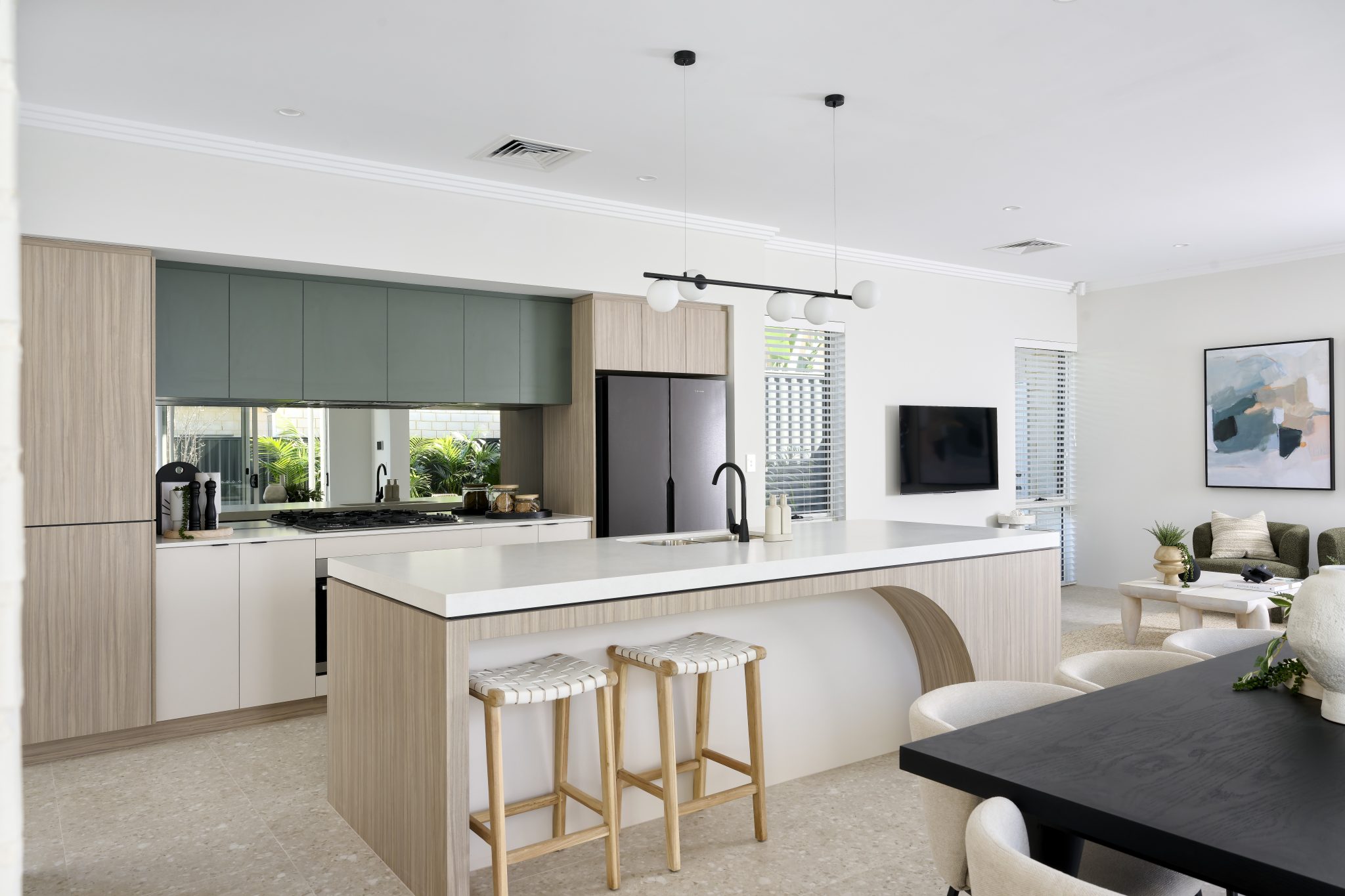 10 Arthur Road, WATTLE GROVE